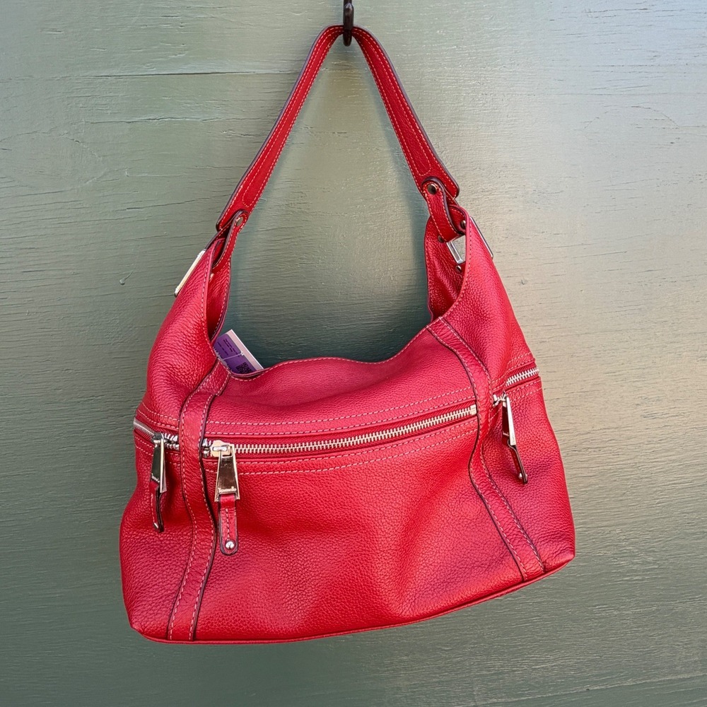 Tignanello Red Pebbled Leather Hobo Shoulder Bag Silver Hardware Y2K Clean